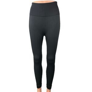WeWoreWhat Women's Black High Rise Yoga Workout Athletic Leggings Pants Size M